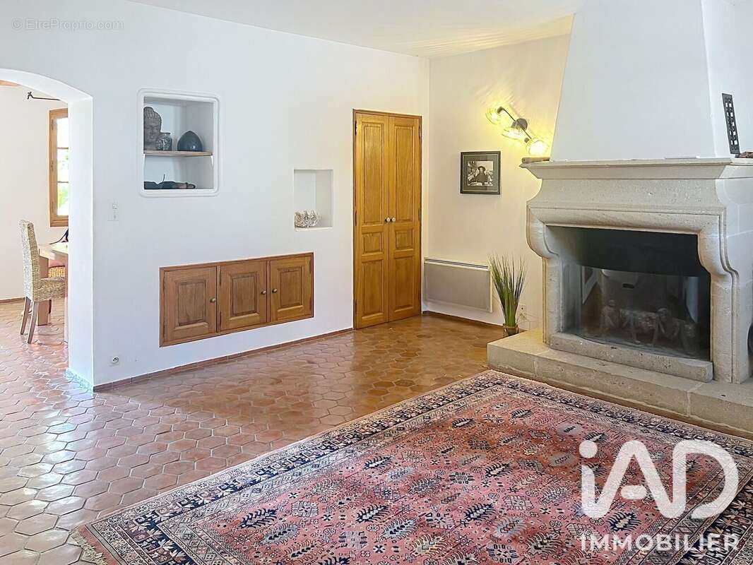 Maison 139 m² à Cavaillon  - photo 2