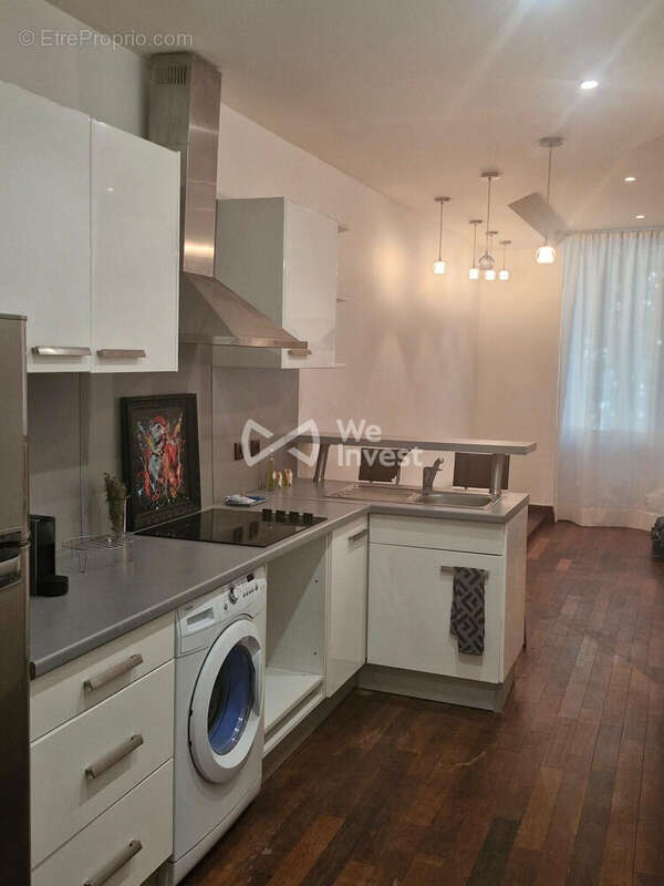 Appartement à MARSEILLE-4E