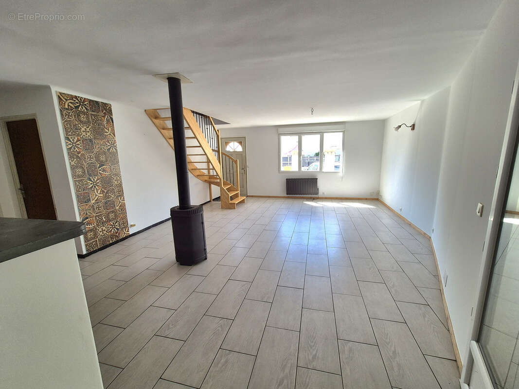 Maison familiale T8 secteur calme - photo 2