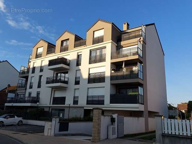 Appartement à QUINCY-SOUS-SENART