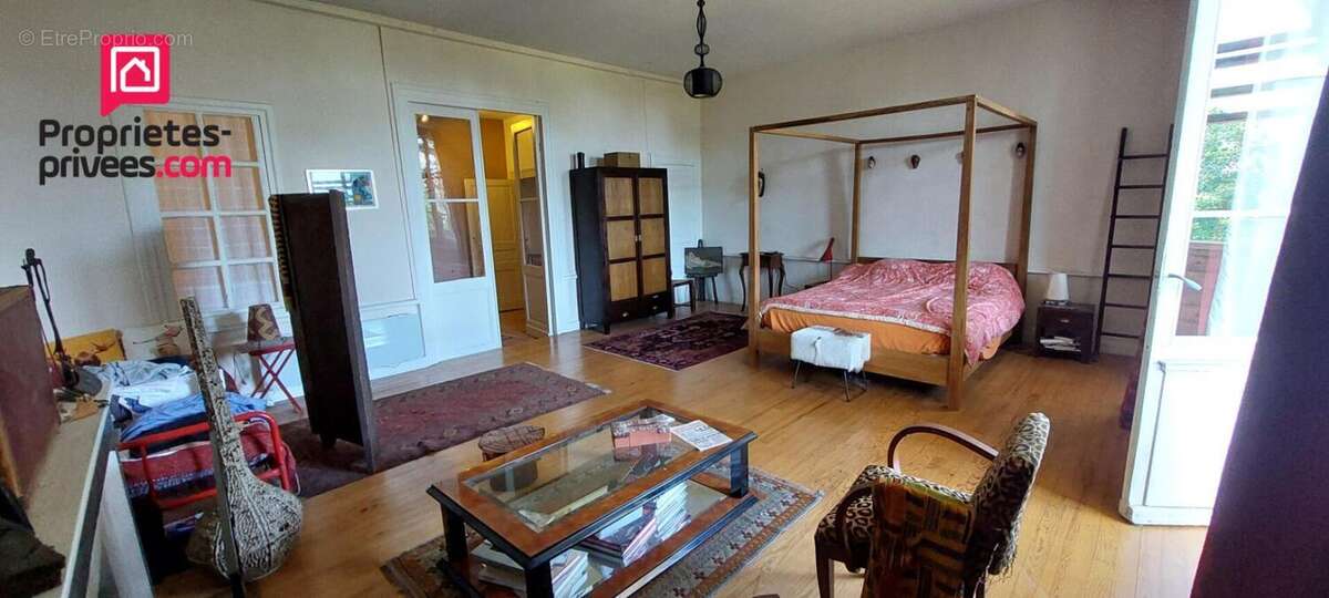 Maison à LE MAS-D'AGENAIS