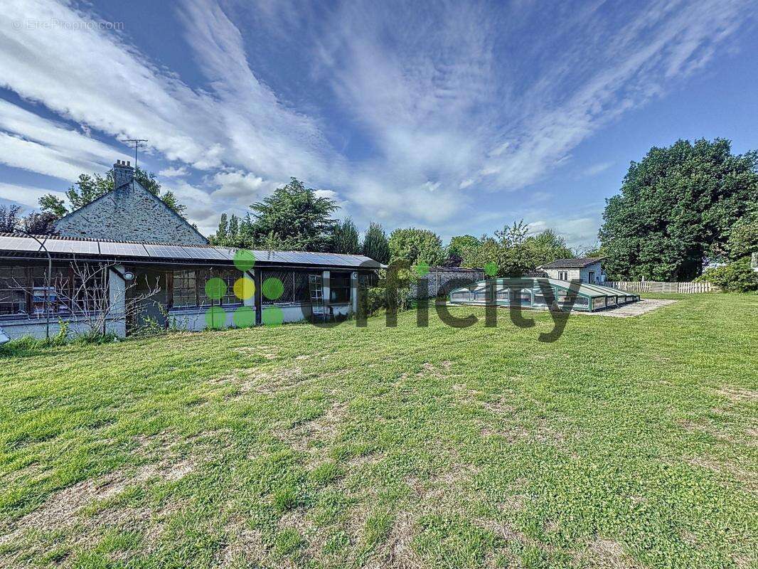 Maison à LUMIGNY-NESLES-ORMEAUX