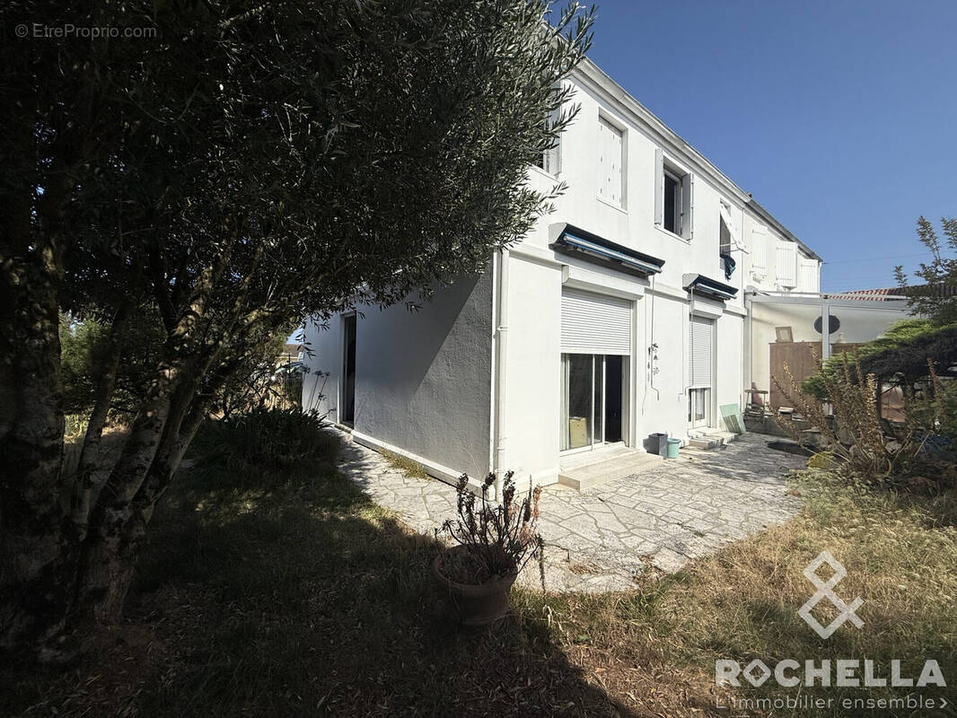 Maison à SAINT-JEAN-D&#039;ANGELY