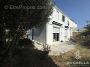 Maison à SAINT-JEAN-D'ANGELY