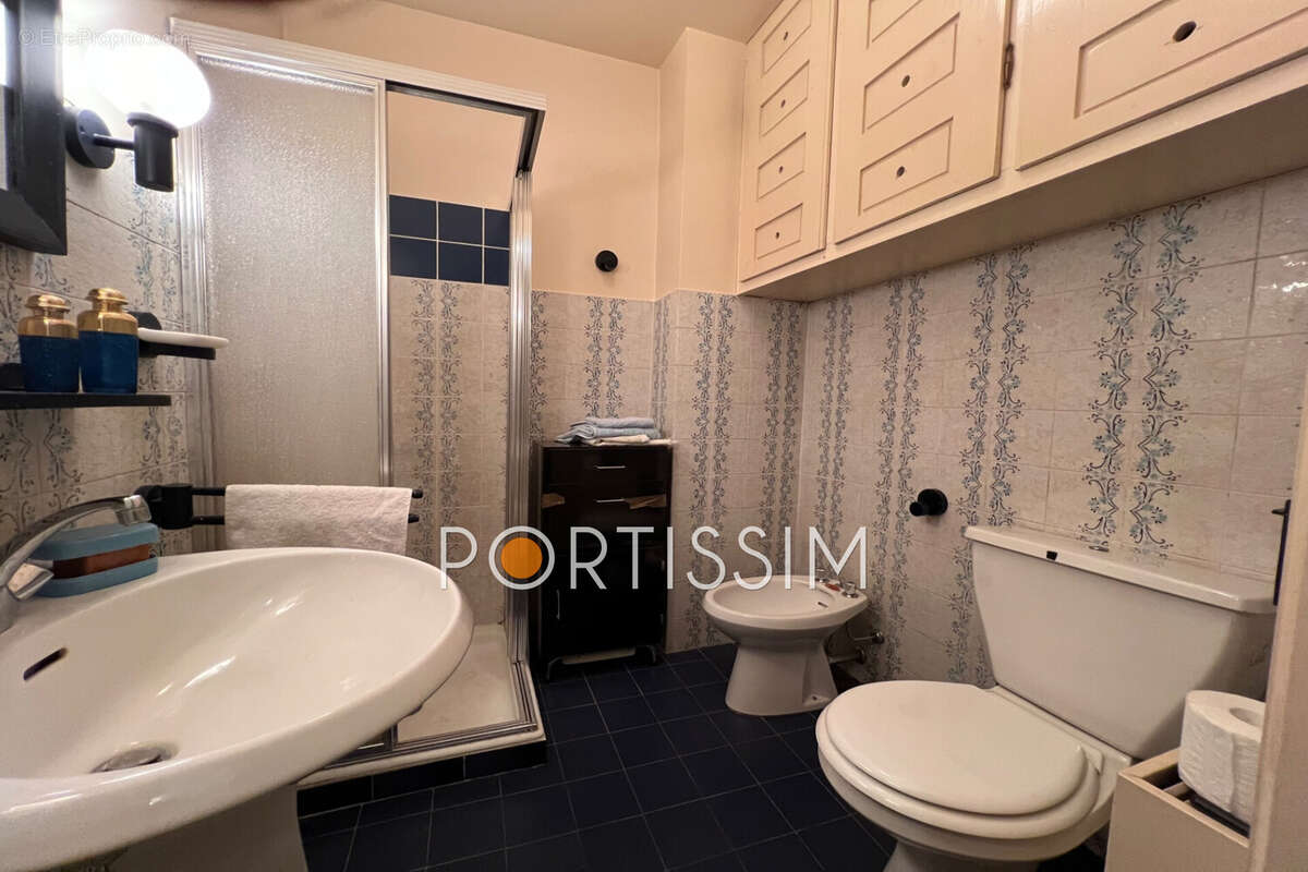 Appartement 81 m² à Saint-Laurent-Du-Var  - photo 6