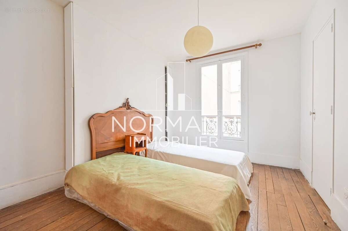 Appartement à PARIS-14E