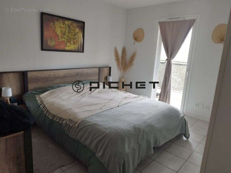 Appartement à VILLENAVE-D'ORNON