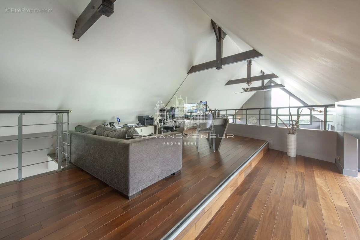 Maison à FONTAINEBLEAU