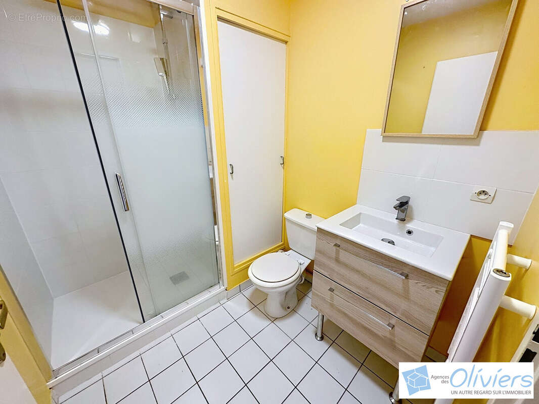 Appartement à VOISINS-LE-BRETONNEUX