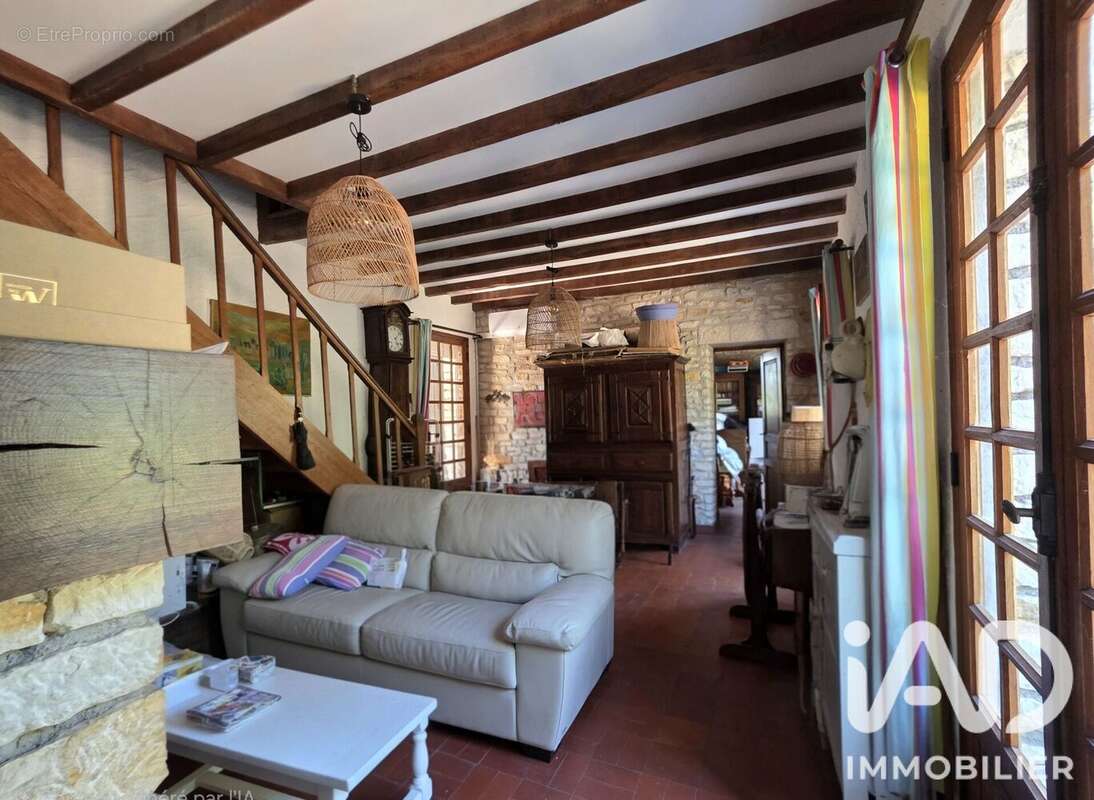 Maison 105 m² à Loubressac  - photo 3