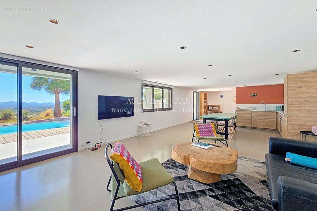 Maison à DRAGUIGNAN