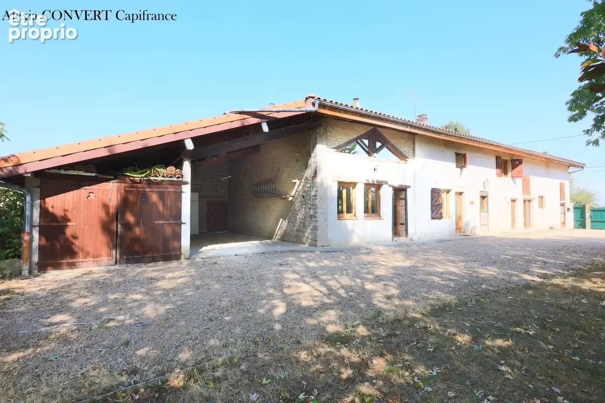 Ferme Rénovée à vendre 6 pièces 249m² SAINT DENIS LES BOURG (01) - photo 6
