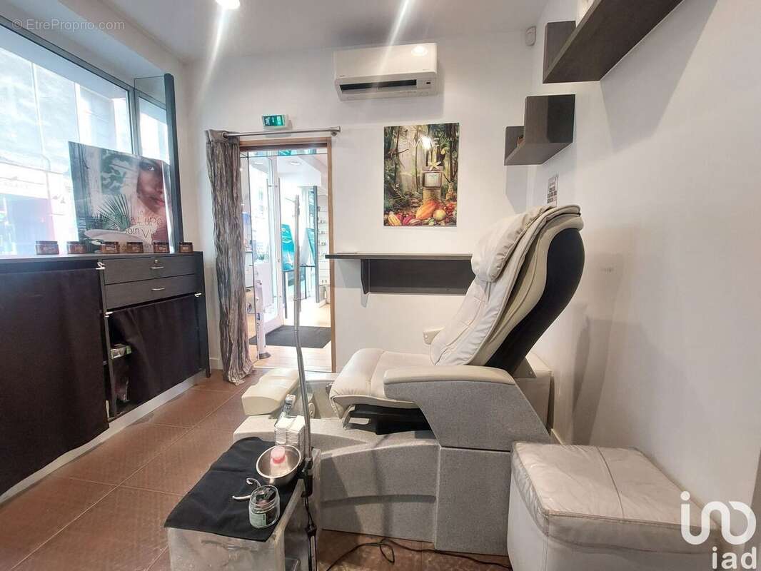 Photo 3 - Commerce à NANTES