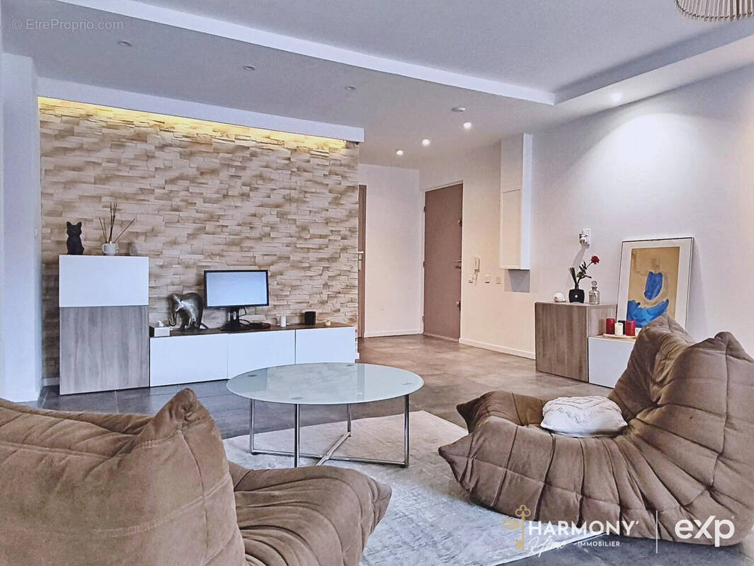 Appartement à MARSEILLE-8E