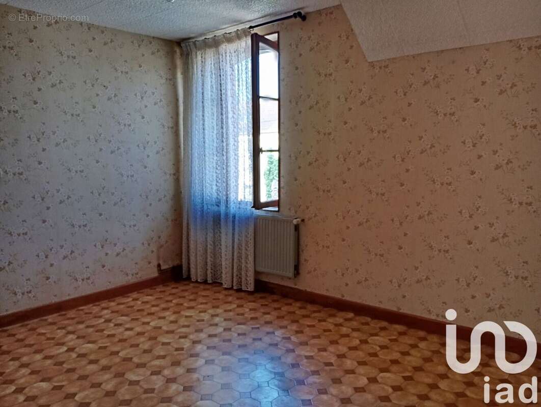 Photo 8 - Maison à GUEUGNON