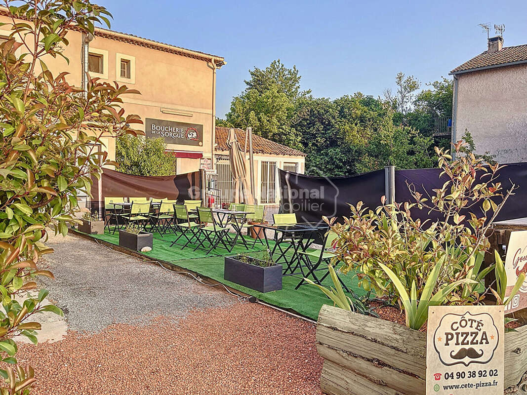 Commerce à L&#039;ISLE-SUR-LA-SORGUE