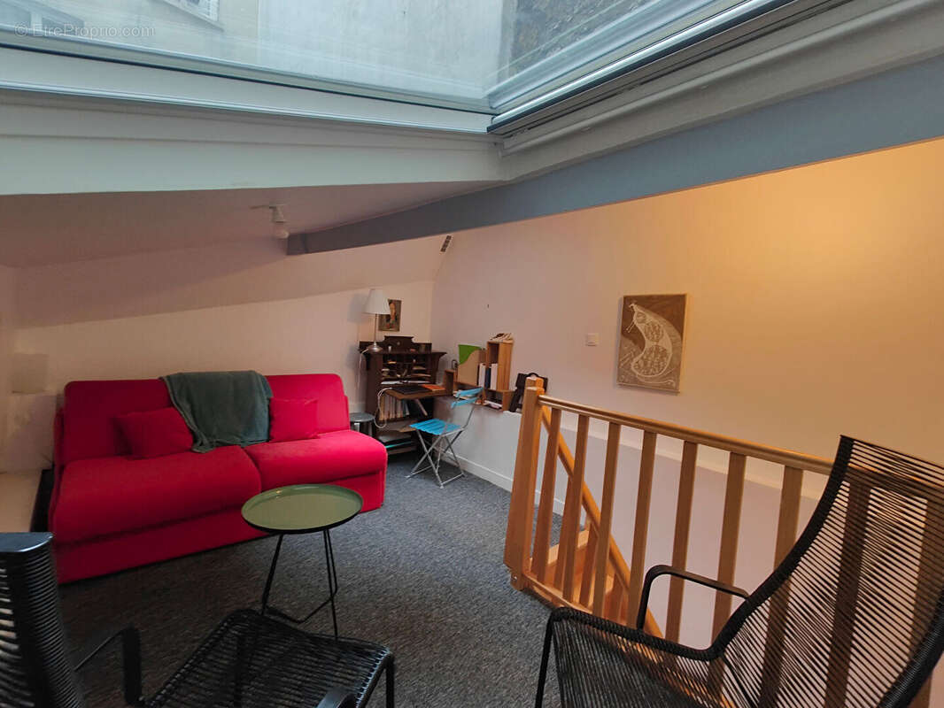 Appartement à PARIS-7E