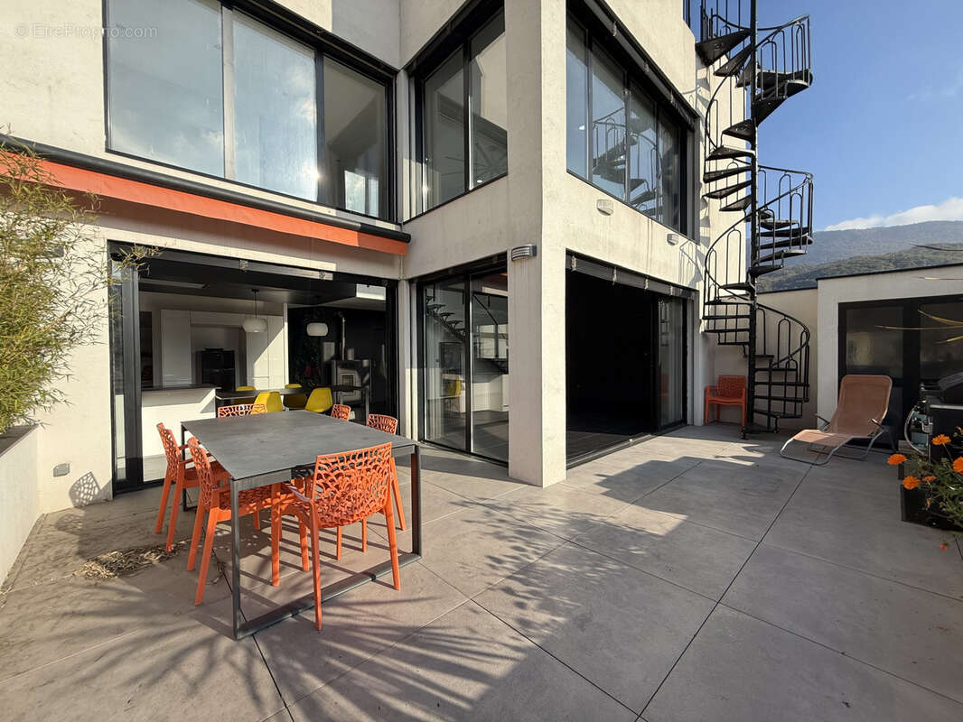 Appartement à LANCRANS