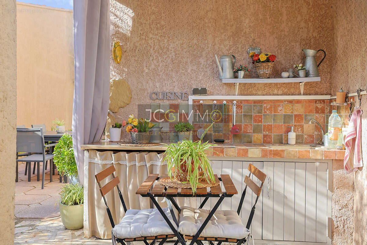 Maison à LA FARLEDE