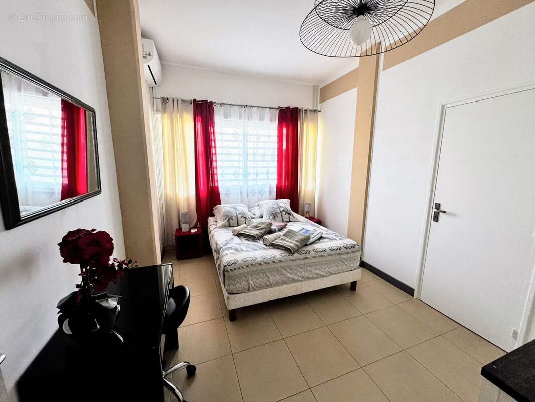 Appartement 48 m² à Saint-Francois  - photo 6
