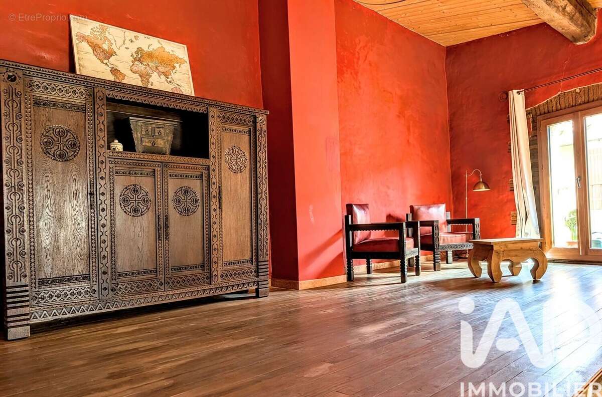 Photo 1 - Maison à ESTAGEL