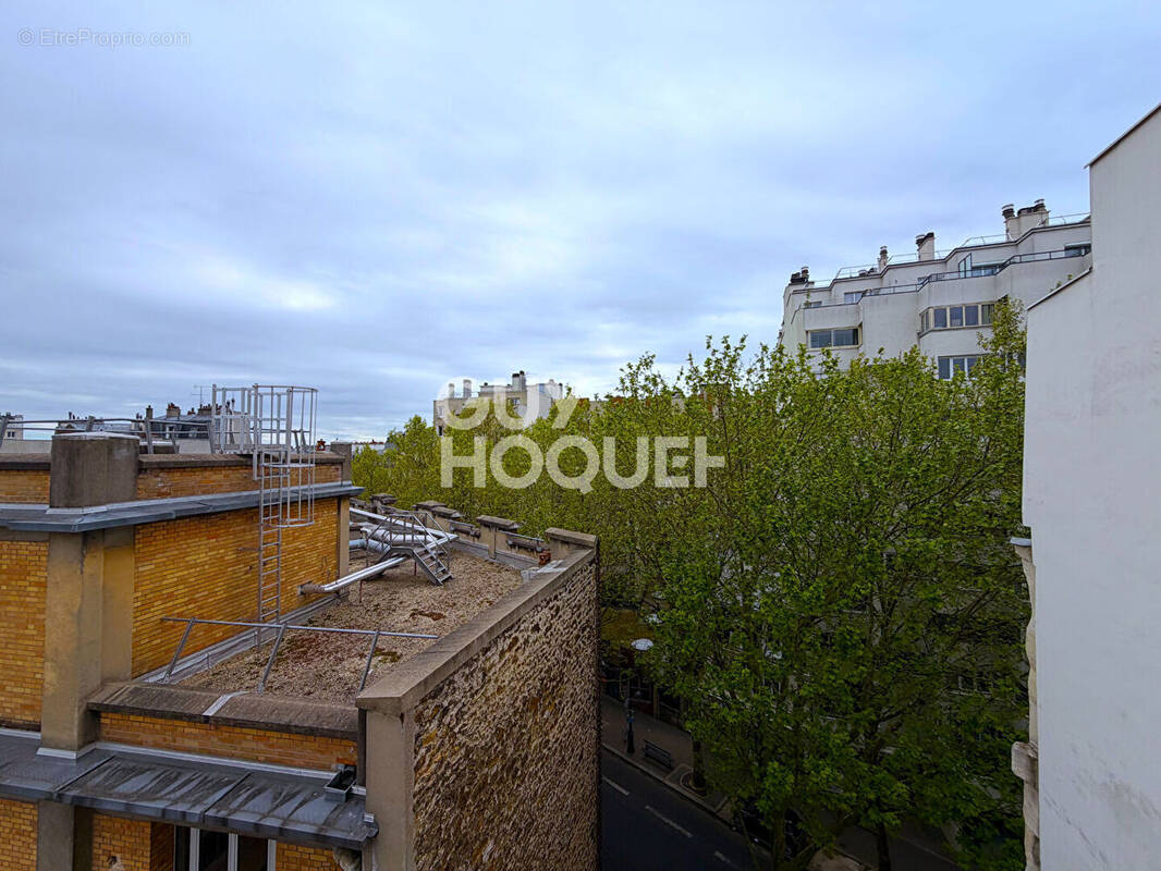 Appartement à PARIS-20E