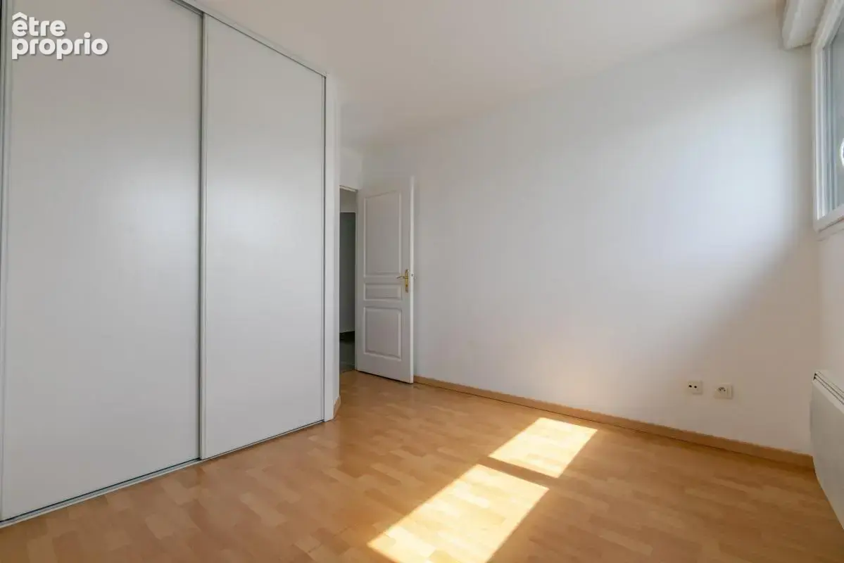 Appartement T3 avec balcon - photo 5