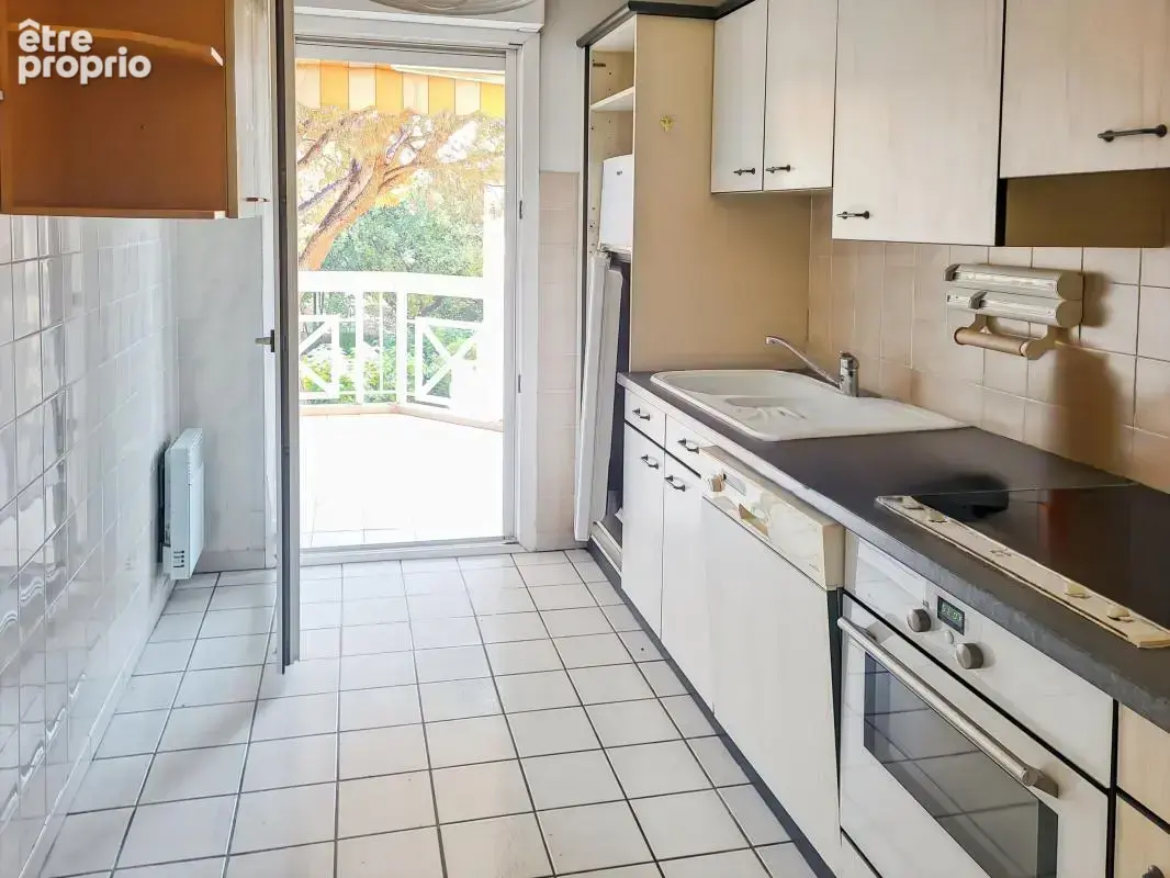 Appartement À Vendre - photo 5