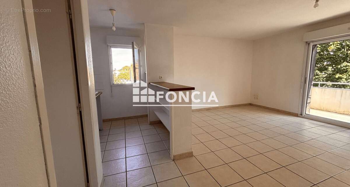 Appartement à TONNAY-CHARENTE