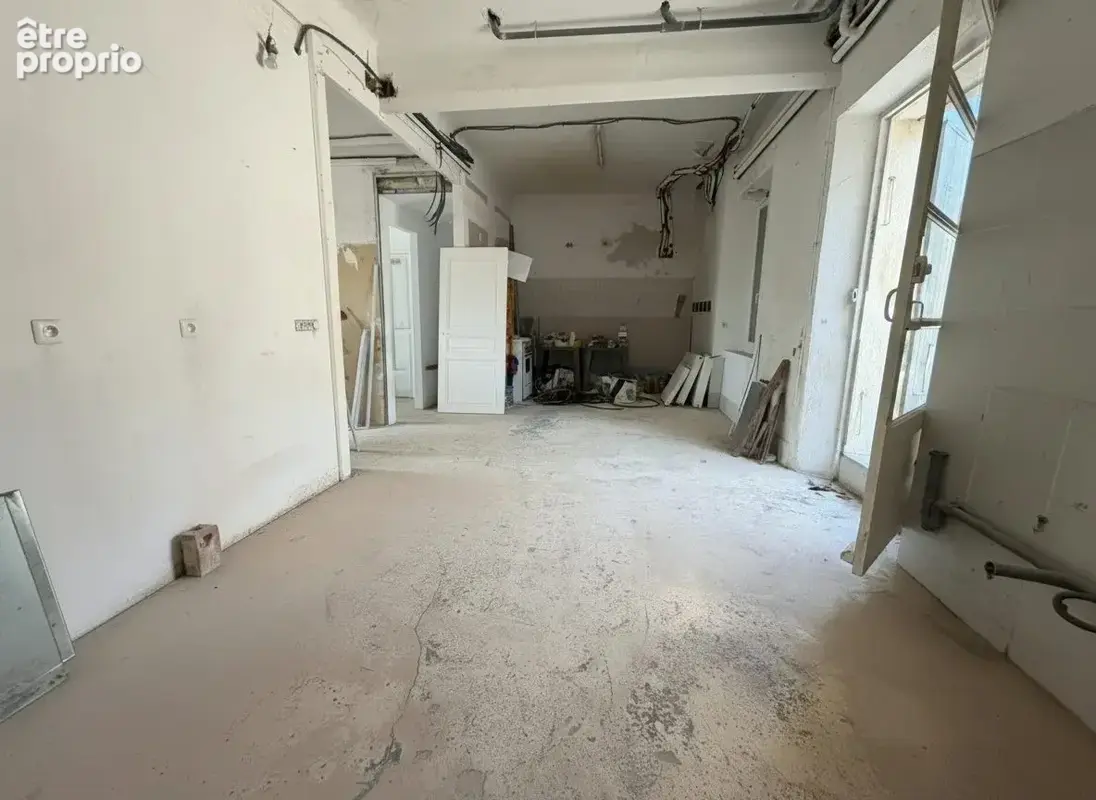 Commerce 75 m² à vendre à Volonne (04290) - photo 8