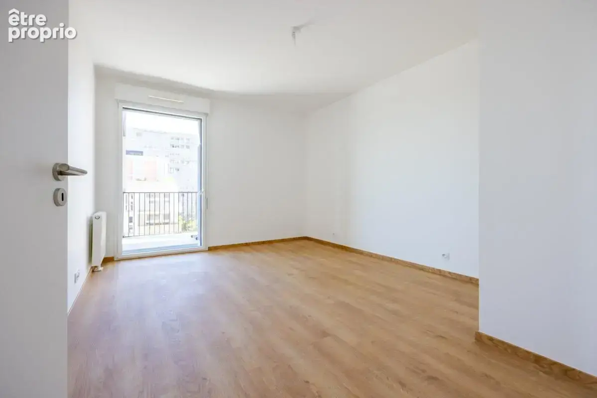 Appartement T4 avec terrasse - photo 6