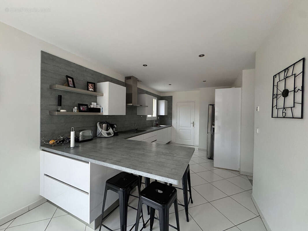 Maison à SAINT-SATURNIN