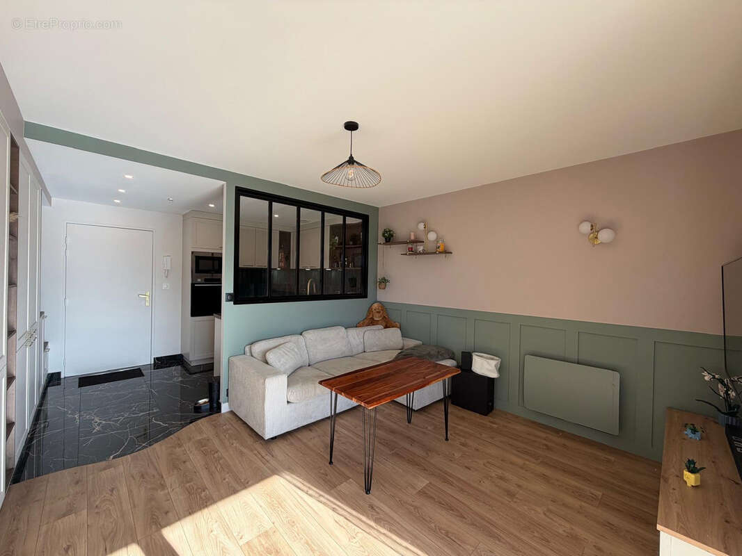 SAINT CAST LE GUILDO - Appartement T2 rénové avec goût et vue sur la château du Guildo - photo 4