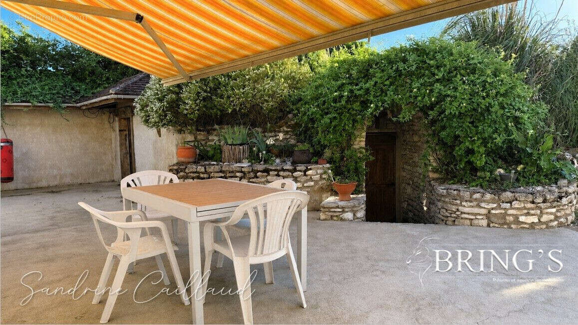 Maison à MAULETTE