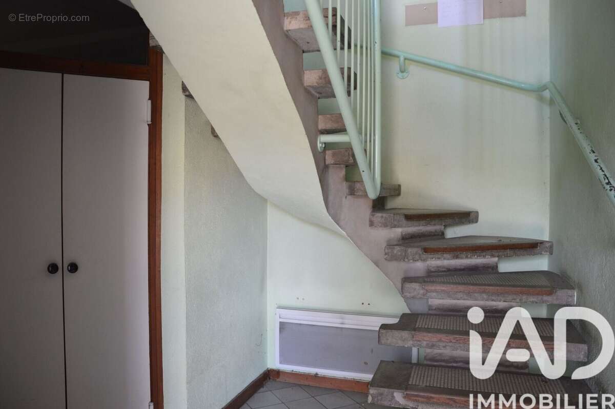 Photo 4 - Appartement à VERNOUX-EN-VIVARAIS