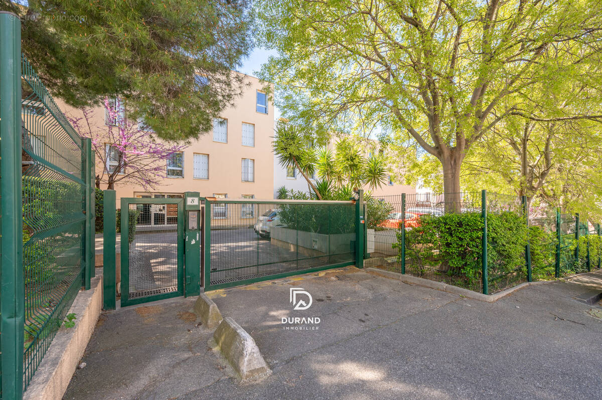 Appartement à MARSEILLE-11E