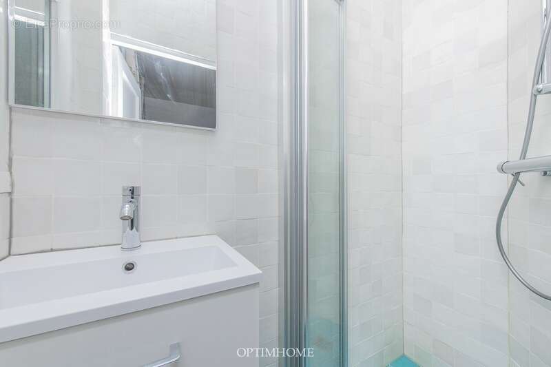 Appartement à LES LILAS