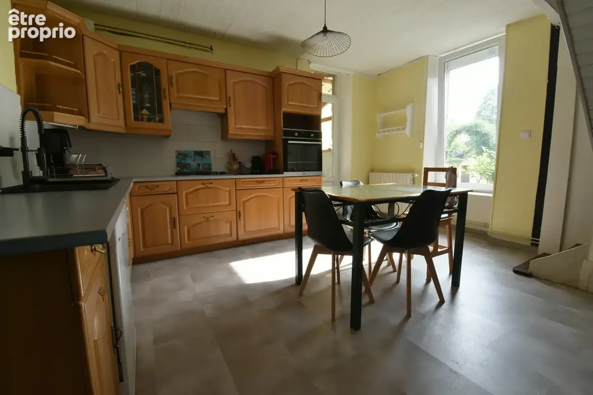 Maison en pierre rénovée – 134 m² – 3 chambres – Terrain de 1 100 m² - photo 10