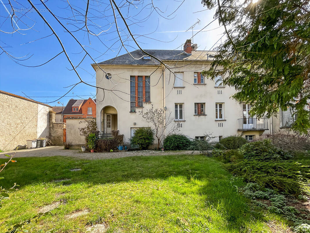 Appartement à MELUN