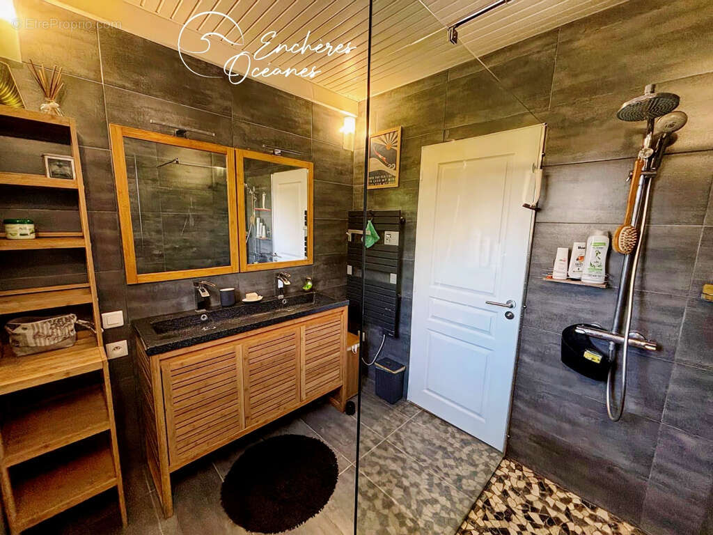 Maison à MOLIETS-ET-MAA