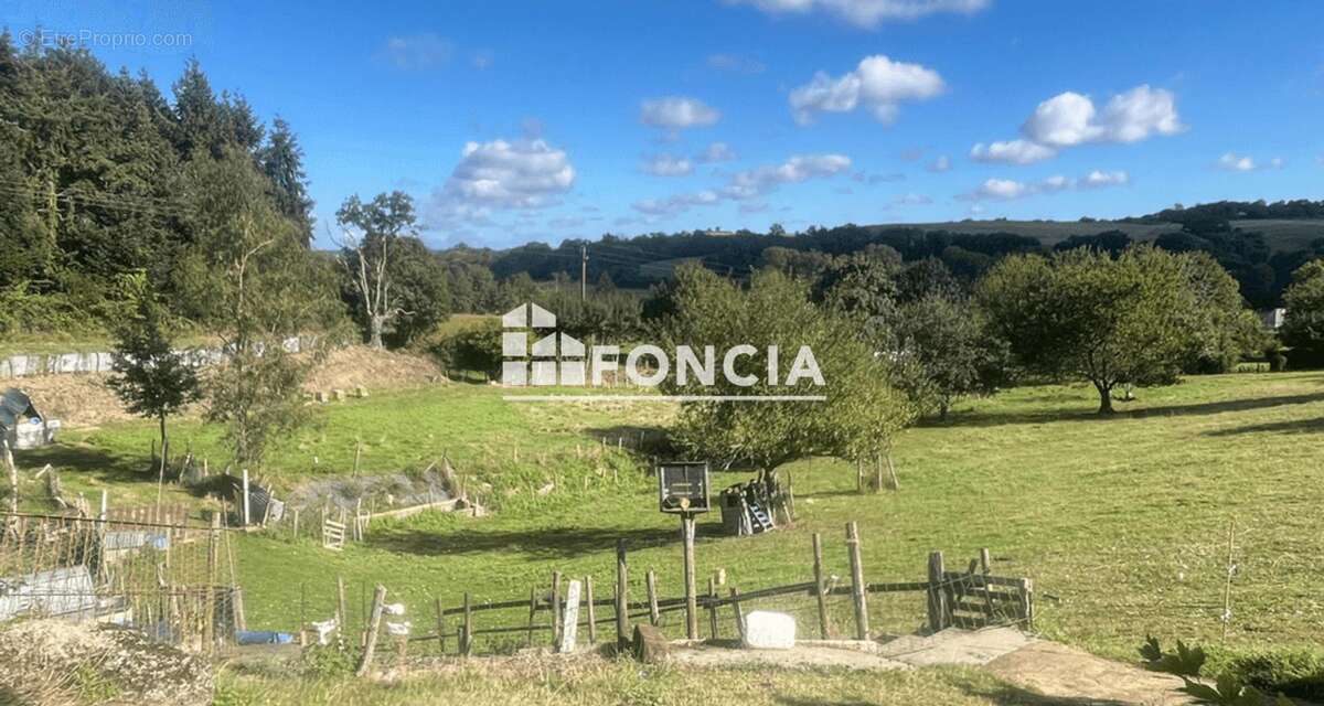 Maison à FRESNAY-SUR-SARTHE