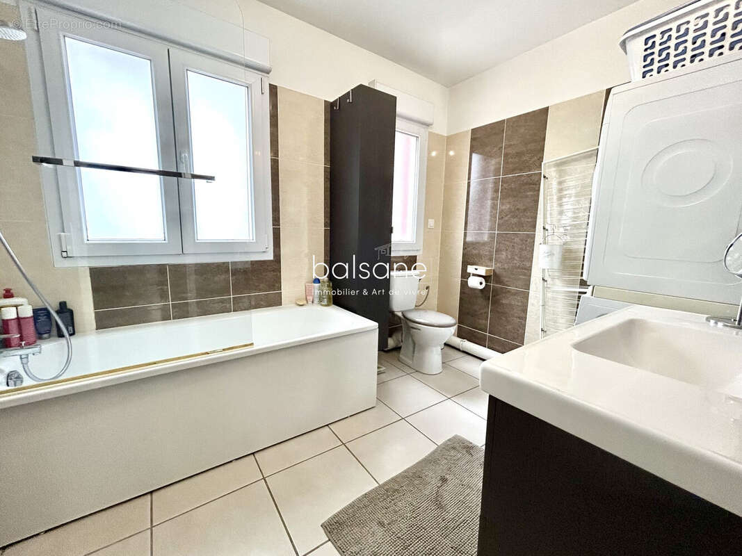 Maison à SOTTEVILLE-LES-ROUEN