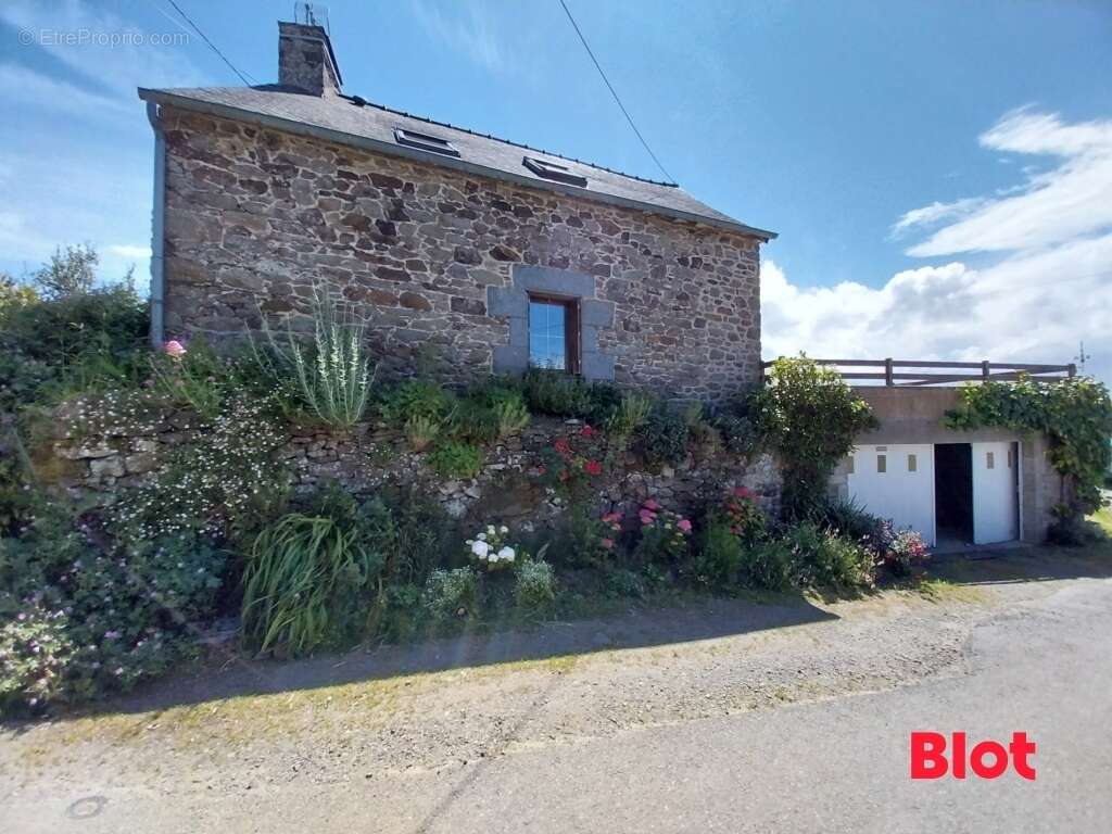Maison à PLEUDIHEN-SUR-RANCE