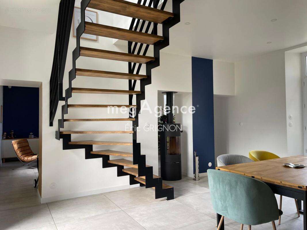 Maison à LA BOISSIERE-DES-LANDES