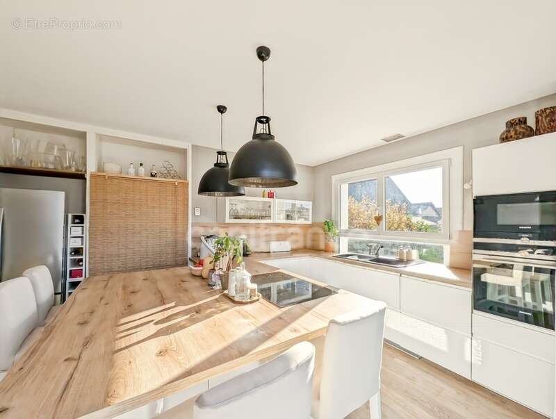 Maison à SAINT-MARCEL