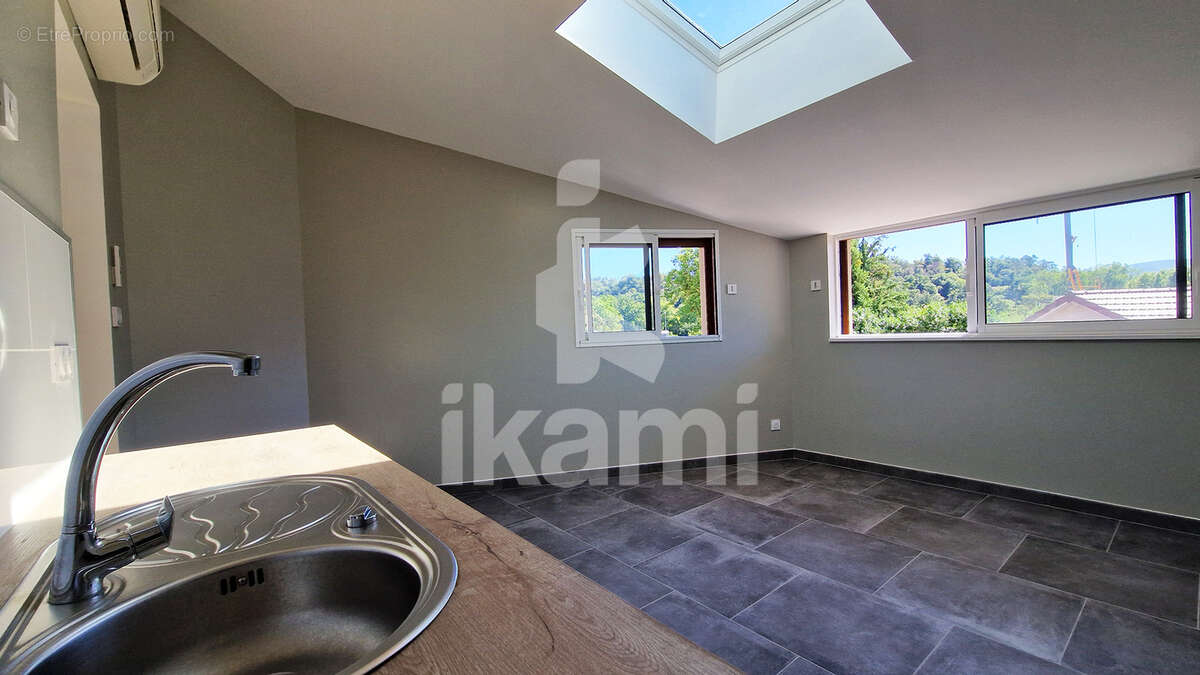 Maison à CHATILLON-SAINT-JEAN