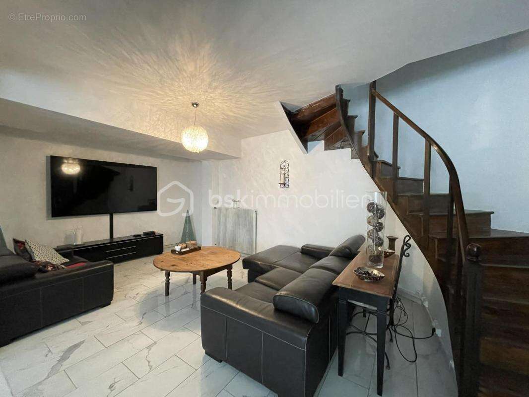 Maison à JOINVILLE