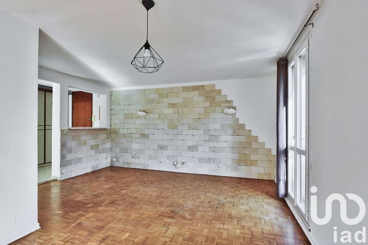 Photo 2 - Appartement à VILLEURBANNE