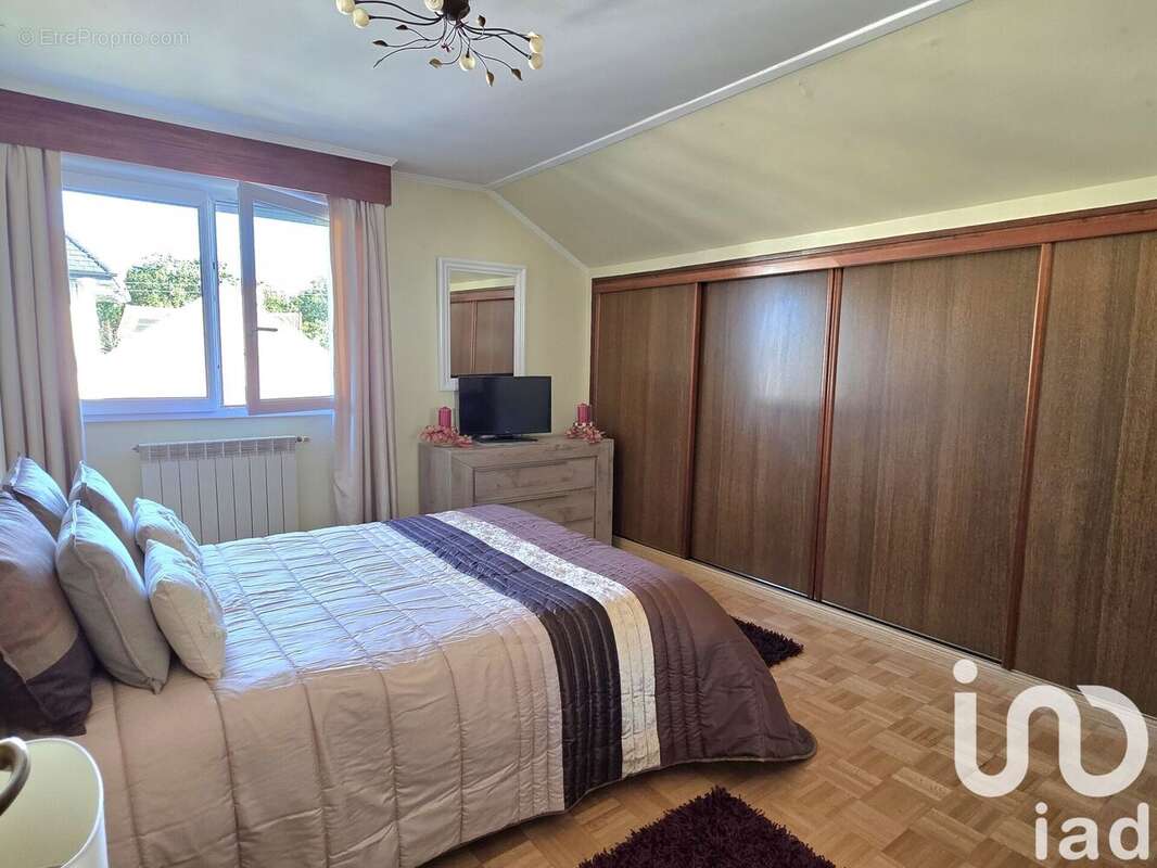 Photo 8 - Maison à LIVRY-GARGAN