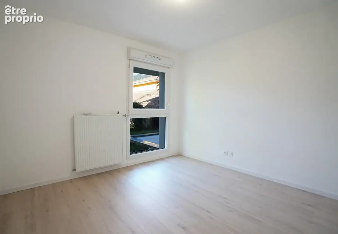 À vendre – T2 en rez-de-jardin avec terrasse et jardin à Saint-Pierre-en-Faucigny (74) - photo 9